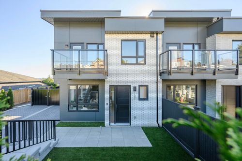 102-1132 Madore Ave, Coquitlam, BC, V3K3B9 | Card Image
