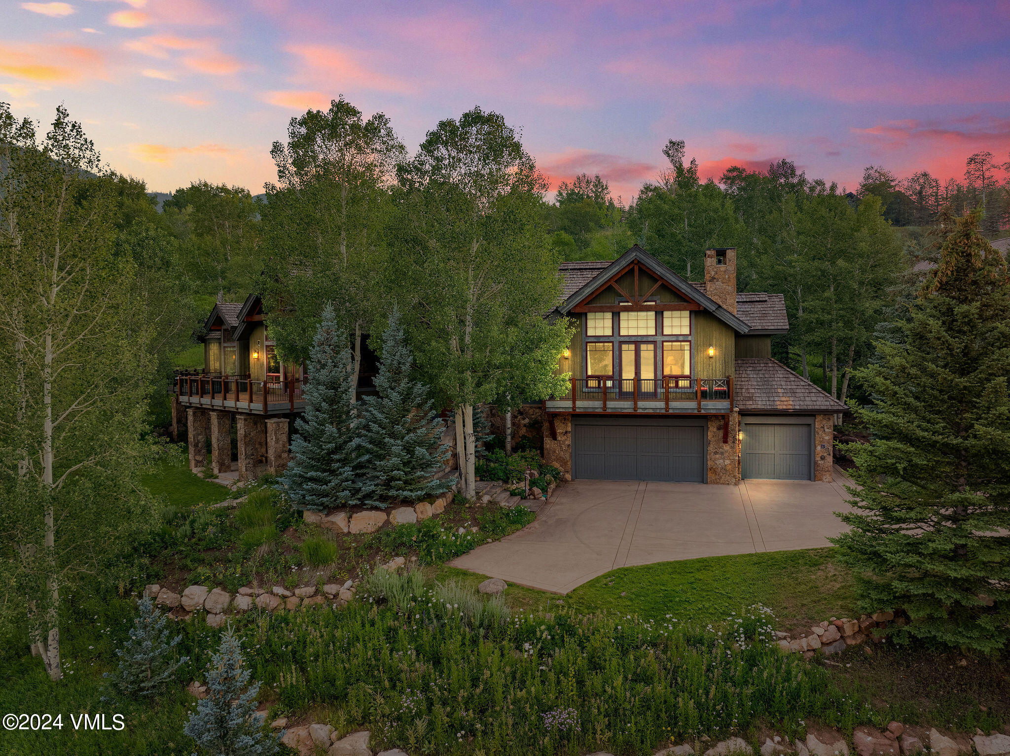 Stag Gulch Ct, Edwards, CO 81632