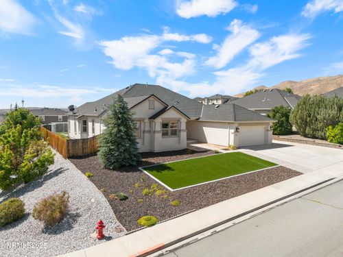 1838 Kinglet Dr, Sparks, NV, 89441-6806 | Card Image