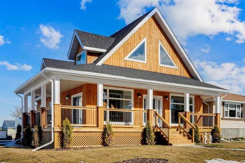 418 3 Avenue N, Vulcan, AB, T0L2B0 | Card Image