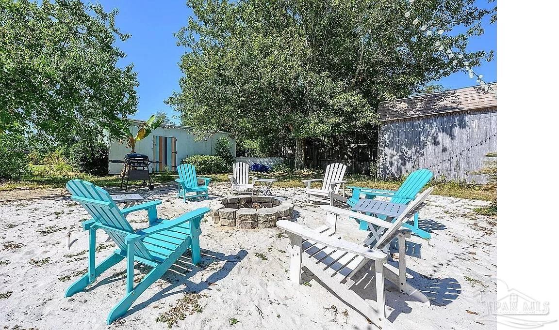 Maverick Ln, Gulf Breeze, FL 32563