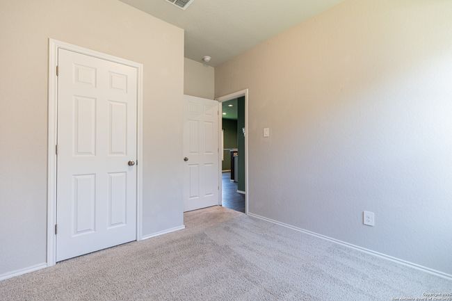 14615 Stirrup Trce, House other with 3 bedrooms, 2 bathrooms and null parking in Elmendorf TX | Image 13