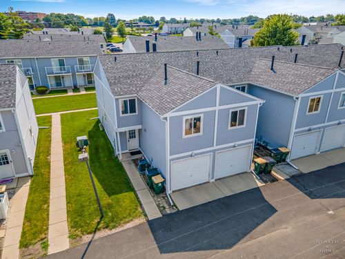 430 Meadow Green Ln, Round Lake Beach, IL, 60073-1343 | Card Image