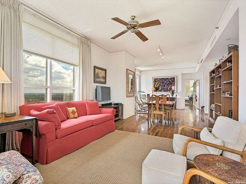 2112-1 Towers Park Lane, San Antonio, TX, 78209 | Card Image