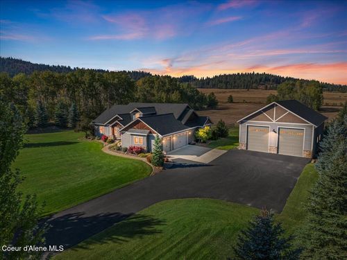 5867 W Quaking Aspen Dr, Coeur D Alene, ID, 83814-5584 | Card Image