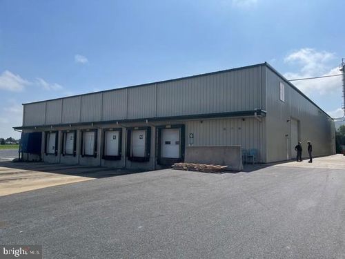 12 S Fort Zellers Rd, NEWMANSTOWN, PA, 17073-9010 | Card Image