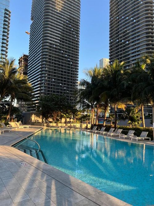 apt-2708-88 Sw 7th St, Miami, FL, 33130-3769 | Card Image