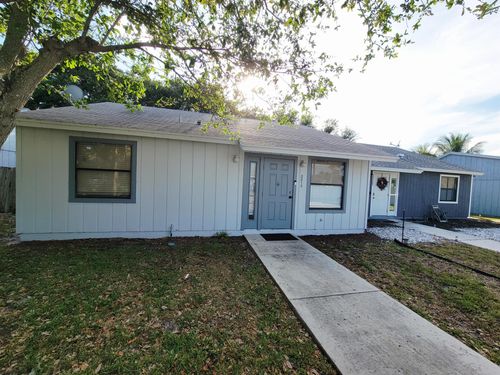 3815 Woodridge Ter, Palm Springs, FL, 33461-3668 | Card Image