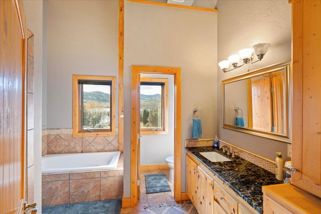 Upper level bathroom. | Image 58