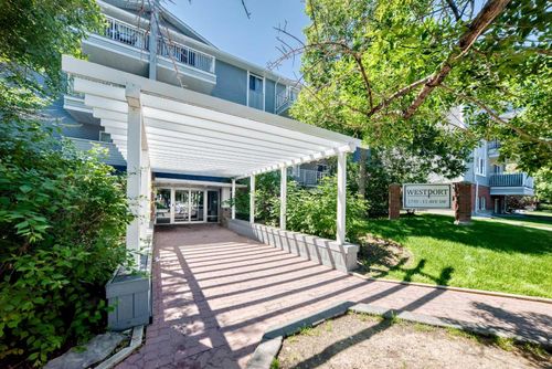 204-1735 11 Avenue Sw, Calgary, AB, T3C3C9 | Card Image