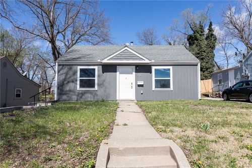 4714 Shawnee Dr, Kansas City, KS, 66106-3711 | Card Image