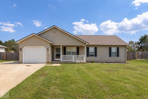 505 Marion St, Paragould, AR, 72450-3772 | Card Image