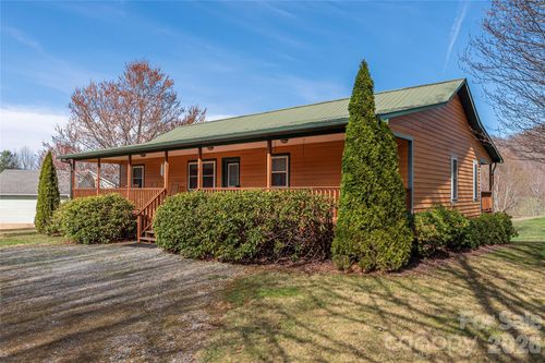 57 Gloria Way, Waynesville, NC, 28785 | Card Image