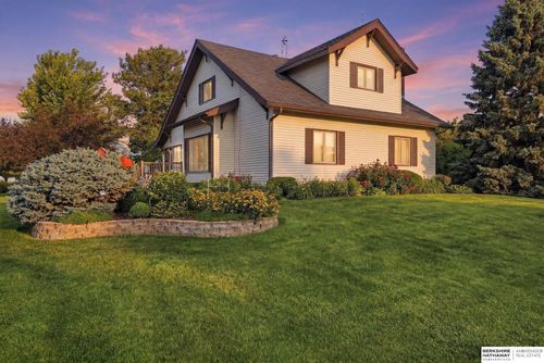 10277 Sw 29th Rd, Pickrell, NE, 68422-8095 | Card Image