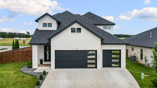 6601 Sw First Light St, Bentonville, AR, 72713-3229 | Card Image