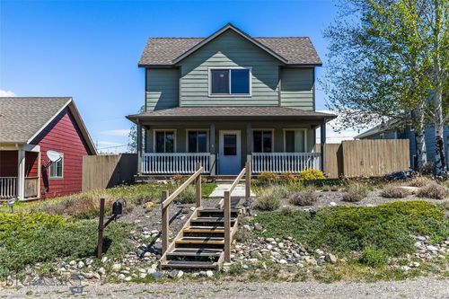822 N 12th St, Livingston, MT, 59047-1609 | Card Image