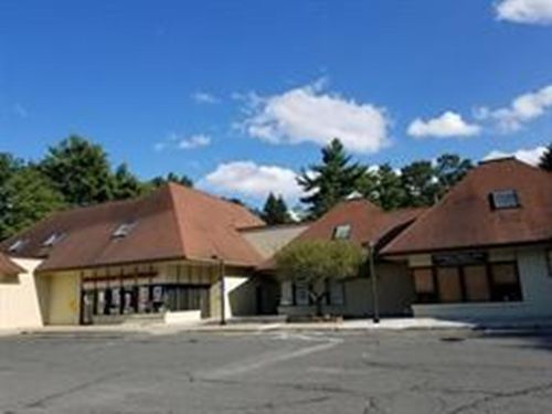 63 French King Hwy, Greenfield, MA, 01301-1337 | Card Image