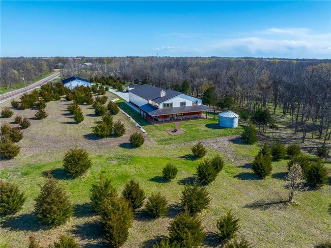9016 Se Highway 69, House other with 3 bedrooms, 3 bathrooms and null parking in Cameron MO | Image 66