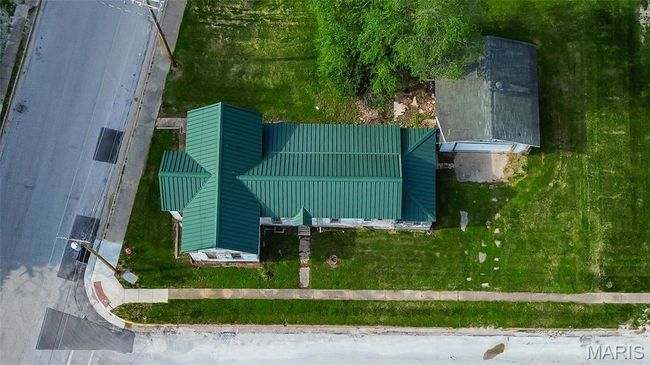 212 Franklin St, House other with 2 bedrooms, 0 bathrooms and 2 parking in Hardin IL | Image 21