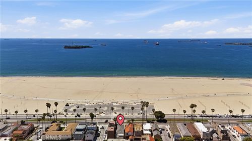5267 E Ocean Blvd, Long Beach, CA, 90803-3386 | Card Image
