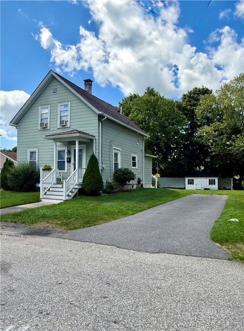 141 Cleveland Street, Woonsocket, RI, 02895 | Card Image
