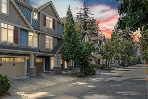 8-5837 Sappers Way, Chilliwack, BC, V2R0G4 | Card Image