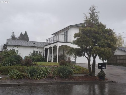 2133 15th St, Springfield, OR, 97477-2464 | Card Image