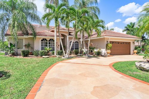 8195 Nw 41st St, Coral Springs, FL, 33065-1302 | Card Image