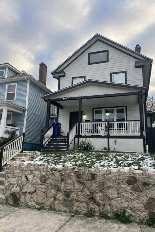 800 Carpenter St, Columbus, OH, 43206-2423 | Card Image