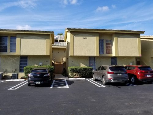 33-8401 W Sample Rd, Coral Springs, FL, 33065 | Card Image