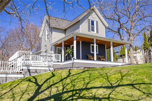 8289 Lake Rd, Sodus Point, NY, 14555-9650 | Card Image