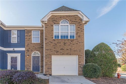 6250 Shoreview Cir, Flowery Branch, GA, 30542-7603 | Card Image