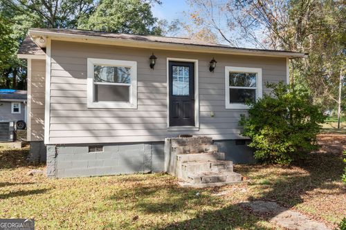105 Poplar St, Hogansville, GA, 30230-1427 | Card Image