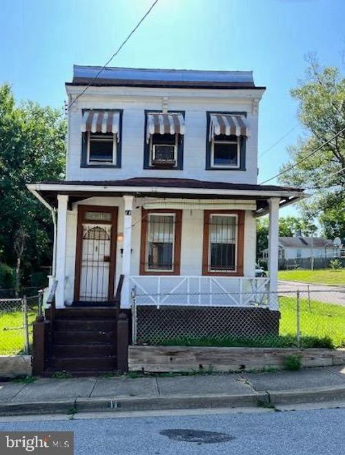 11 Capitol Heights Blvd, CAPITOL HEIGHTS, MD, 20743-6228 | Card Image
