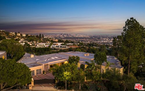 380 Trousdale Pl, Beverly Hills, CA, 90210 | Card Image