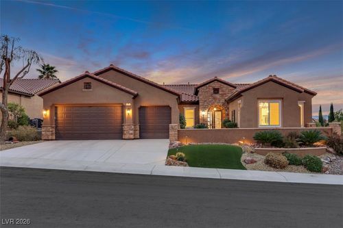 2175 Sandstone Cliffs Dr, Henderson, NV, 89044-1032 | Card Image