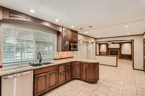 8086 S Vance Ct, Littleton, CO, 80128-5635 | Card Image