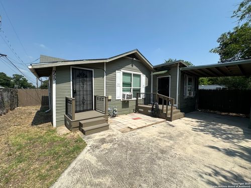 955 Steves Ave, San Antonio, TX, 78210-3925 | Card Image