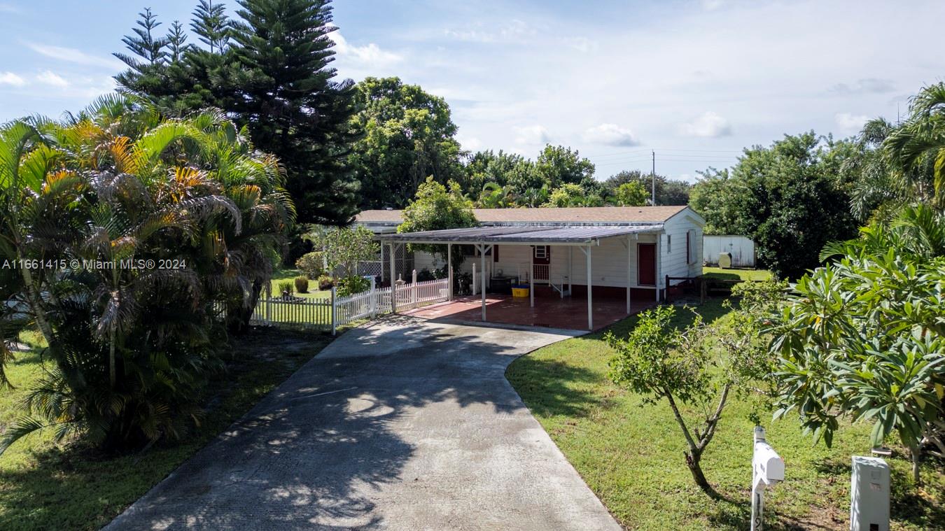 Coral Pl, Boca Raton, FL 33428