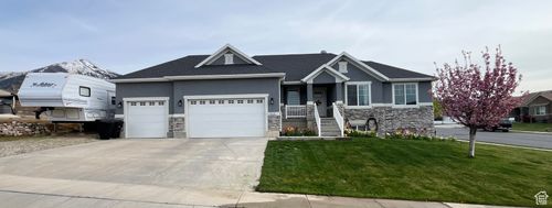 864 E 180 N, Salem, UT, 84653-5543 | Card Image