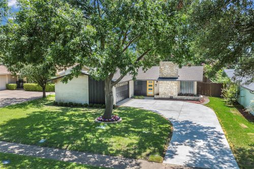 913 Meadow View Dr, Richardson, TX, 75080-3009 | Card Image