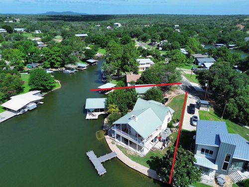 134 Glen Oaks Dr, Sunrise Beach, TX, 78643-9310 | Card Image
