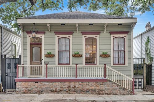 2542 Bienville St, New Orleans, LA, 70119-5608 | Card Image