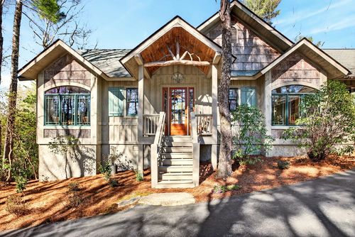161 Chestnut Trce, Lake Toxaway, NC, 28747-8572 | Card Image
