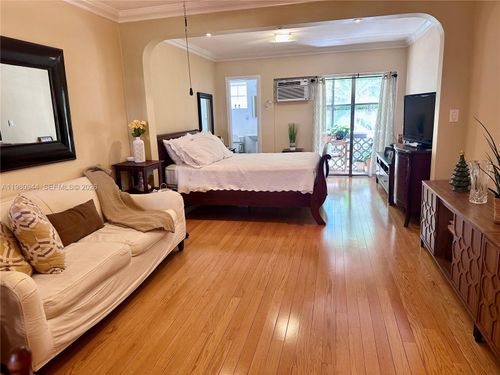 a17-6580 Santona St, Coral Gables, FL, 33146 | Card Image
