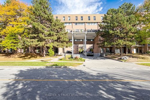 229-165 Cherokee Blvd, North York, ON, M2J4T7 | Card Image
