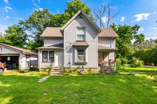 101 W 2nd St, Lindenwood, IL, 61049-7709 | Card Image