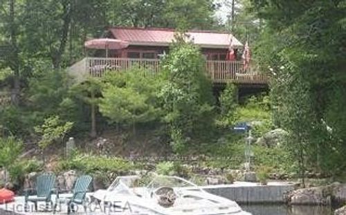 1 Manitowaning Island, Front Leeds & Lansdowne, ON, K0E1L0 | Card Image