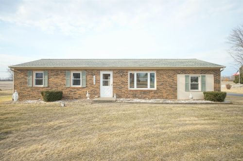2296 Sycamore Dr, Rochester, IN, 46975-8181 | Card Image