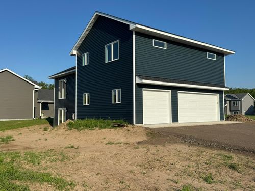 480 Bryant St E, Rush City, MN, 55069-4403 | Card Image